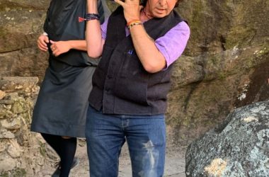 Guest carrying precious stone